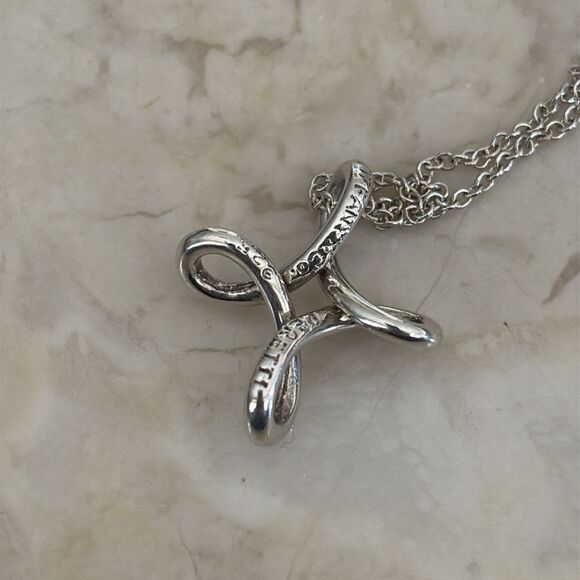 Tiffany & Co. Elsa Peretti Infinity Cross Small Sterling Silver - Picture 5 of 10